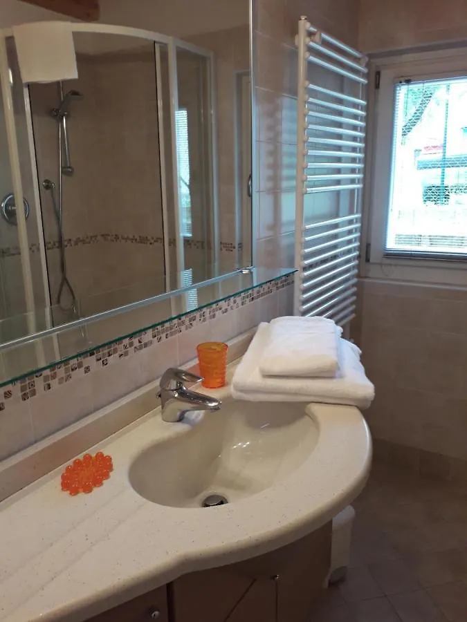 Villa Pia Malcesine 0*,
